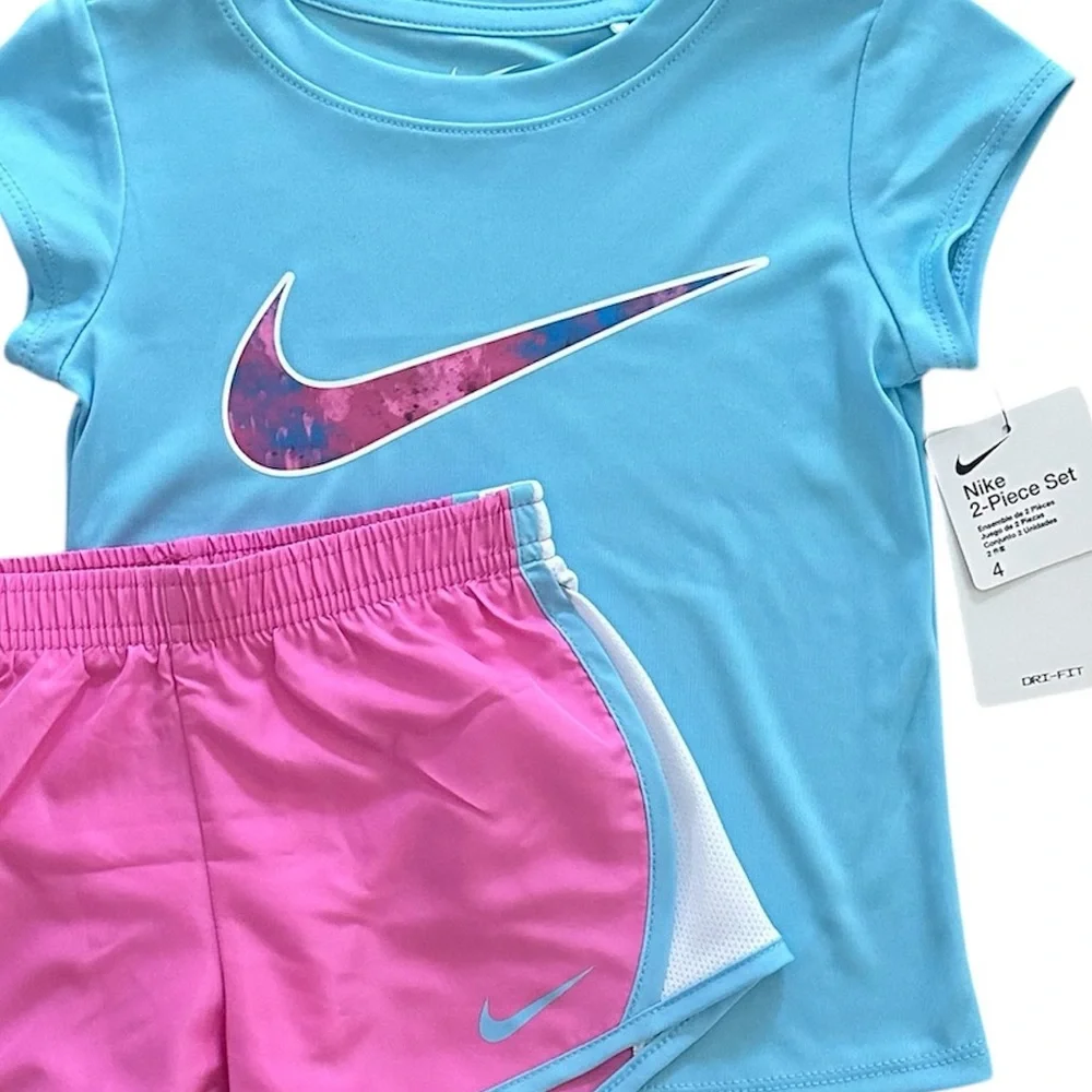 Nike Girls 2PC Dri-Fit Outfit Set Size 4 NWT Athletic Shirt Shorts Blue Pink - Picture 2 of 3